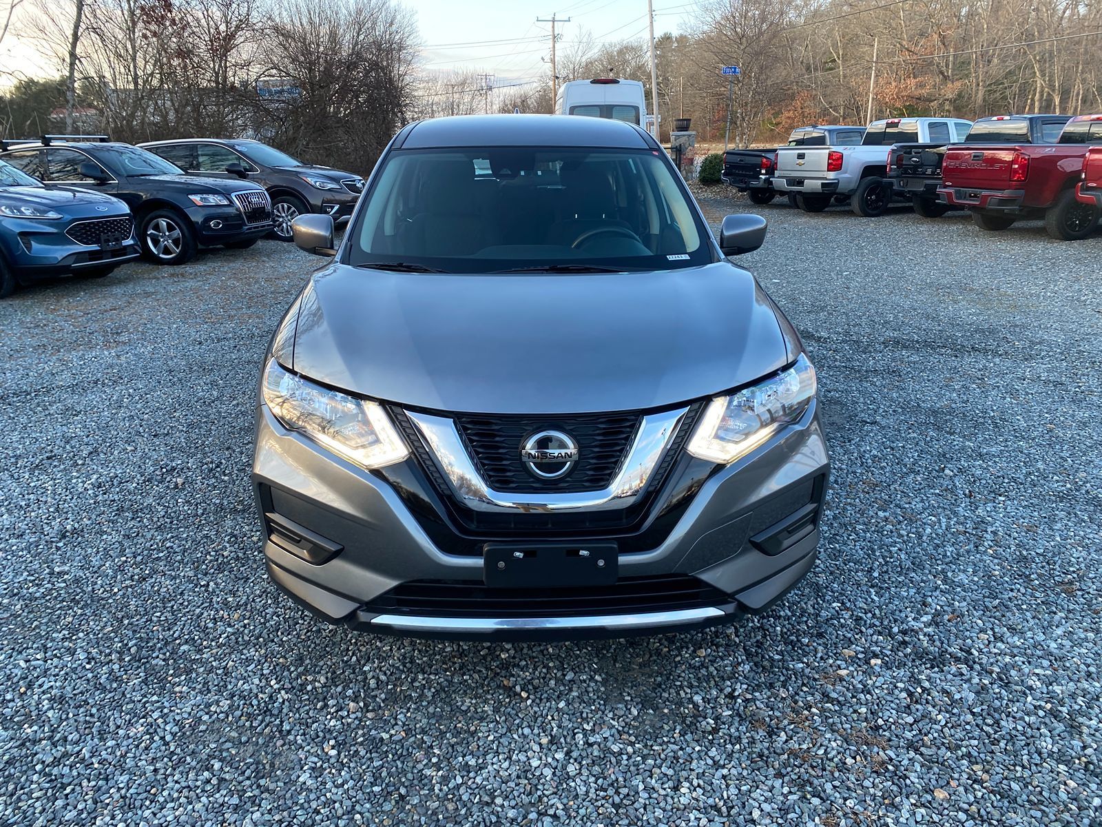 2020 Nissan Rogue S 3