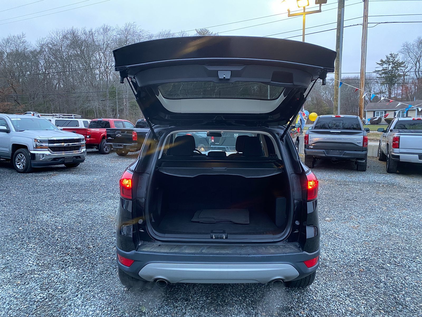 2019 Ford Escape SE 26