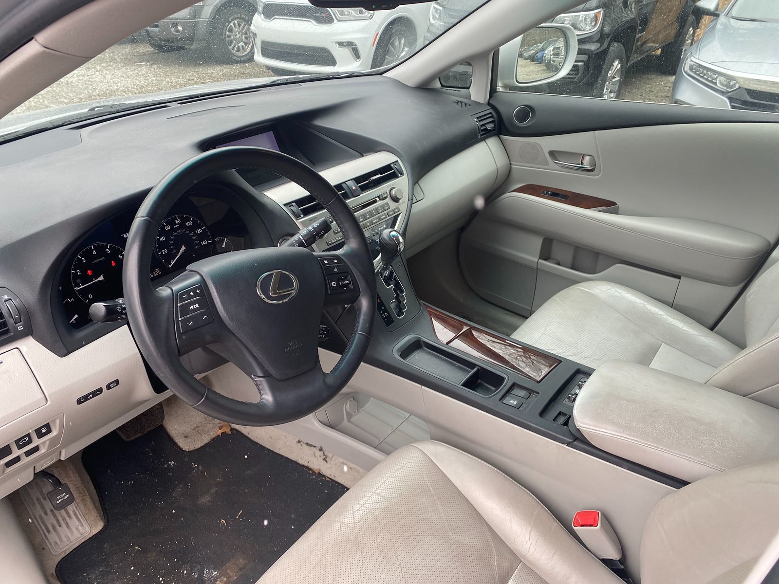 2011 Lexus RX 350  13