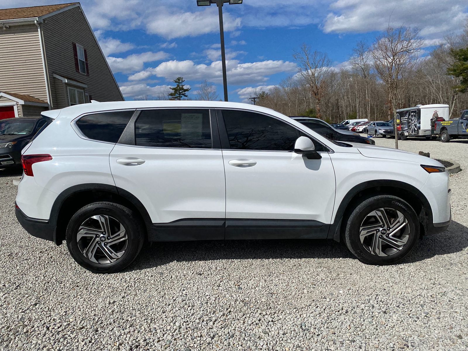 2022 Hyundai Santa Fe SE 3