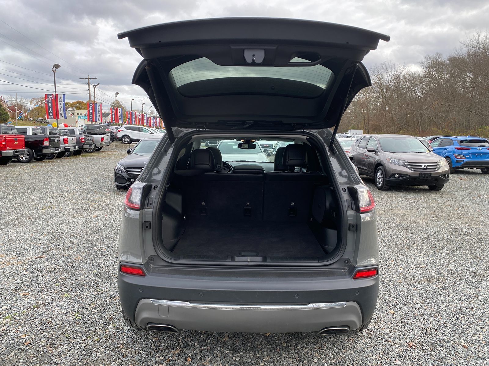 2021 Jeep Cherokee Limited 27