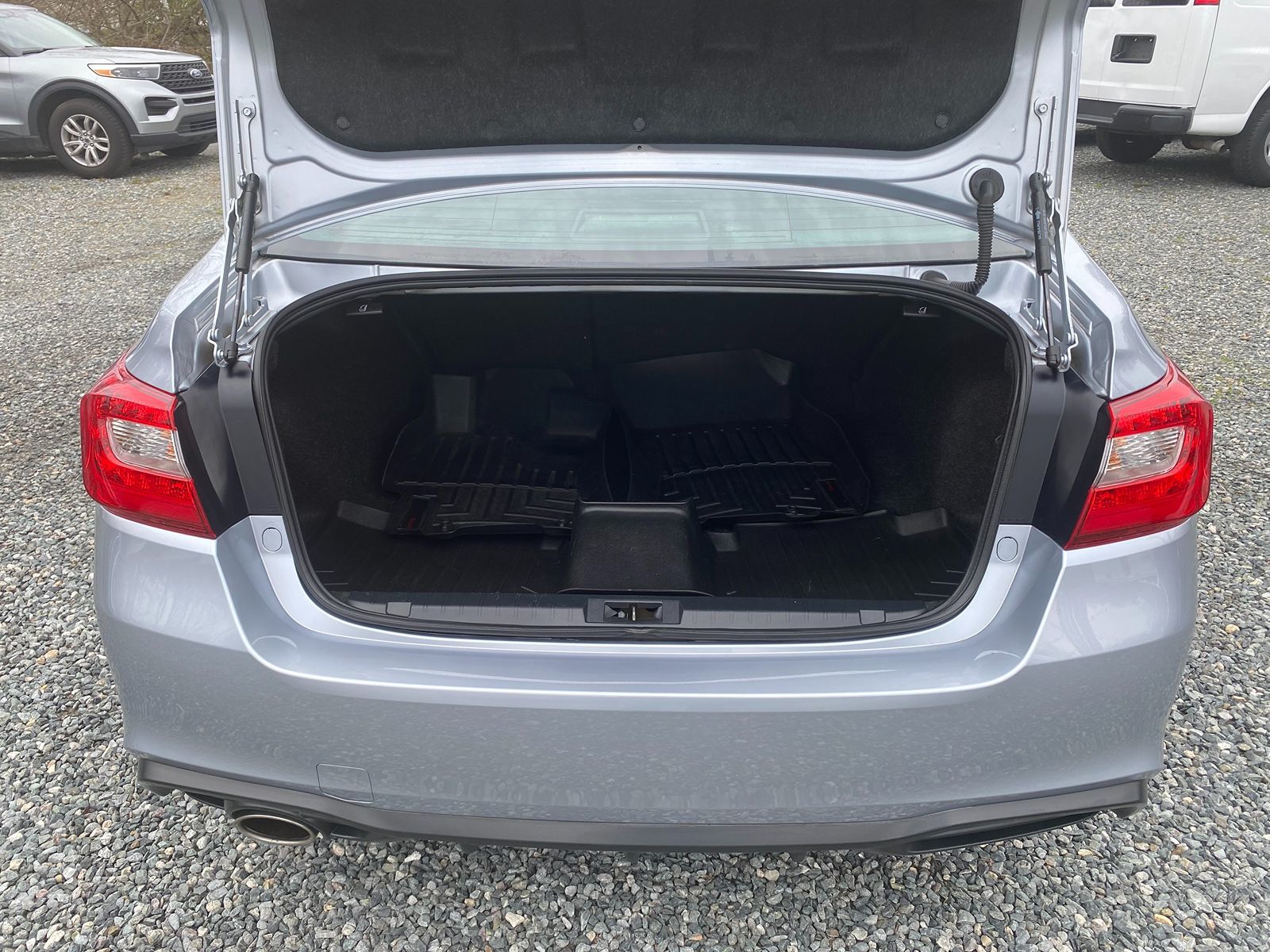 2019 Subaru Legacy Premium 12