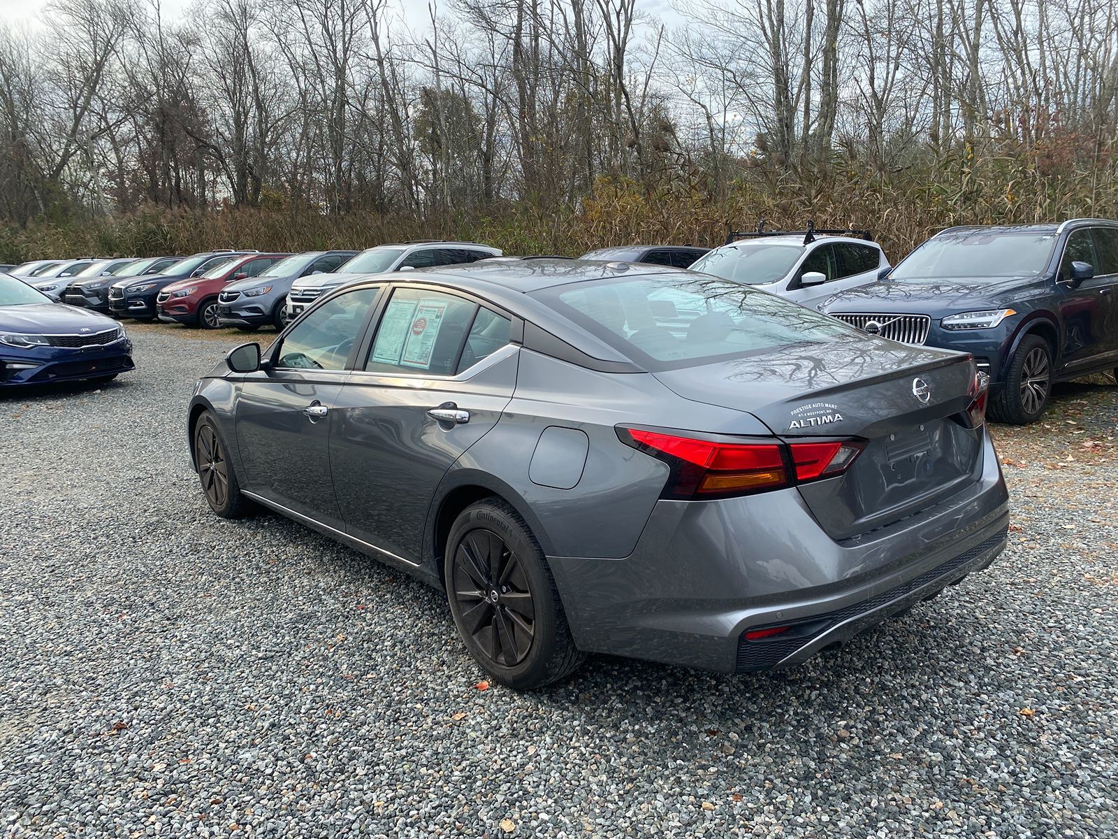 2021 Nissan Altima 2.5 SV 5