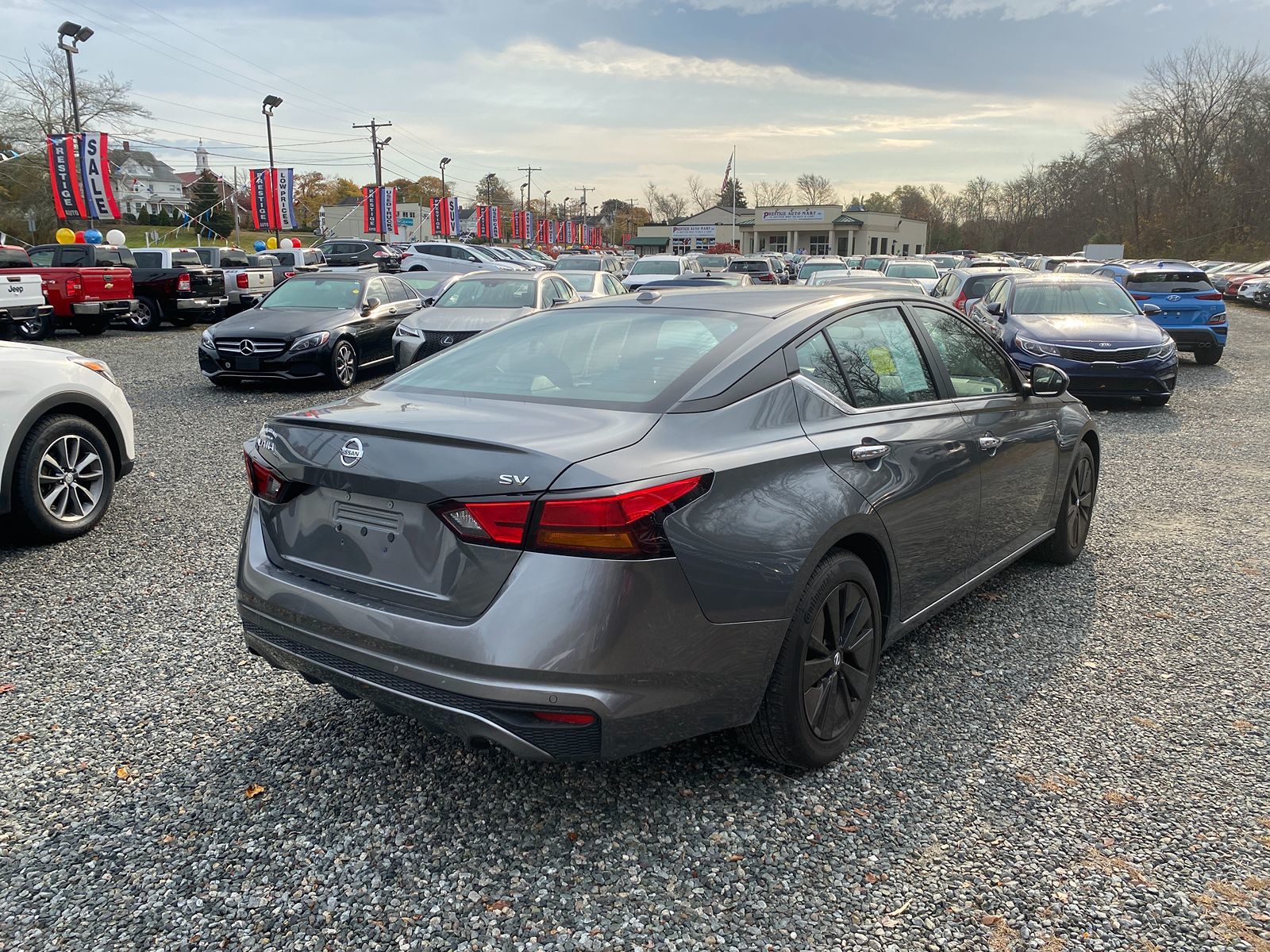 2021 Nissan Altima 2.5 SV 8