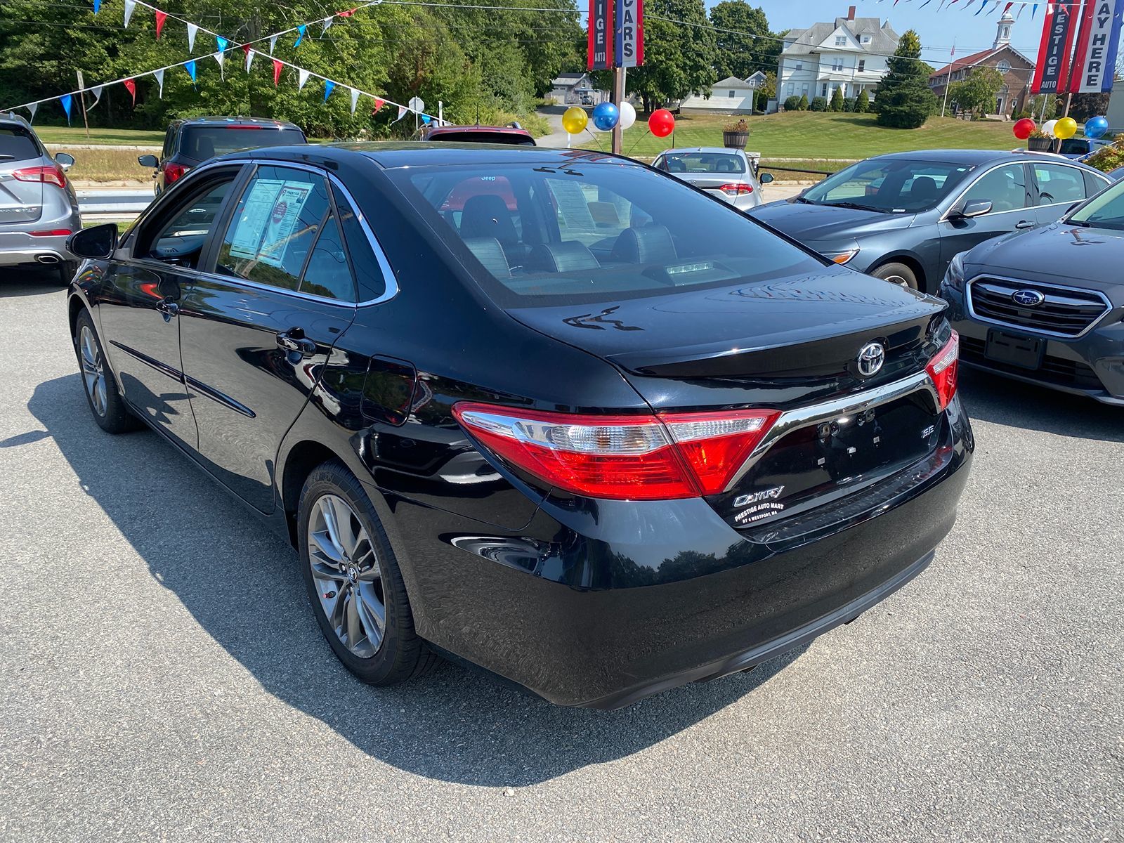 2017 Toyota Camry LE 4