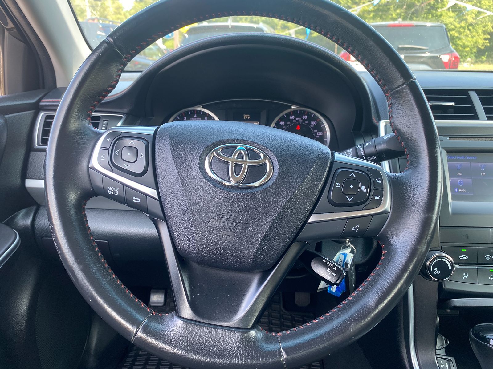 2017 Toyota Camry LE 14