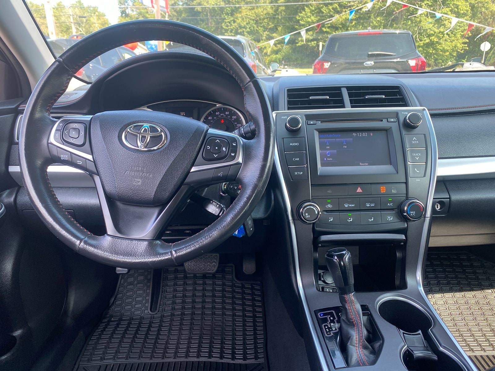 2017 Toyota Camry LE 13