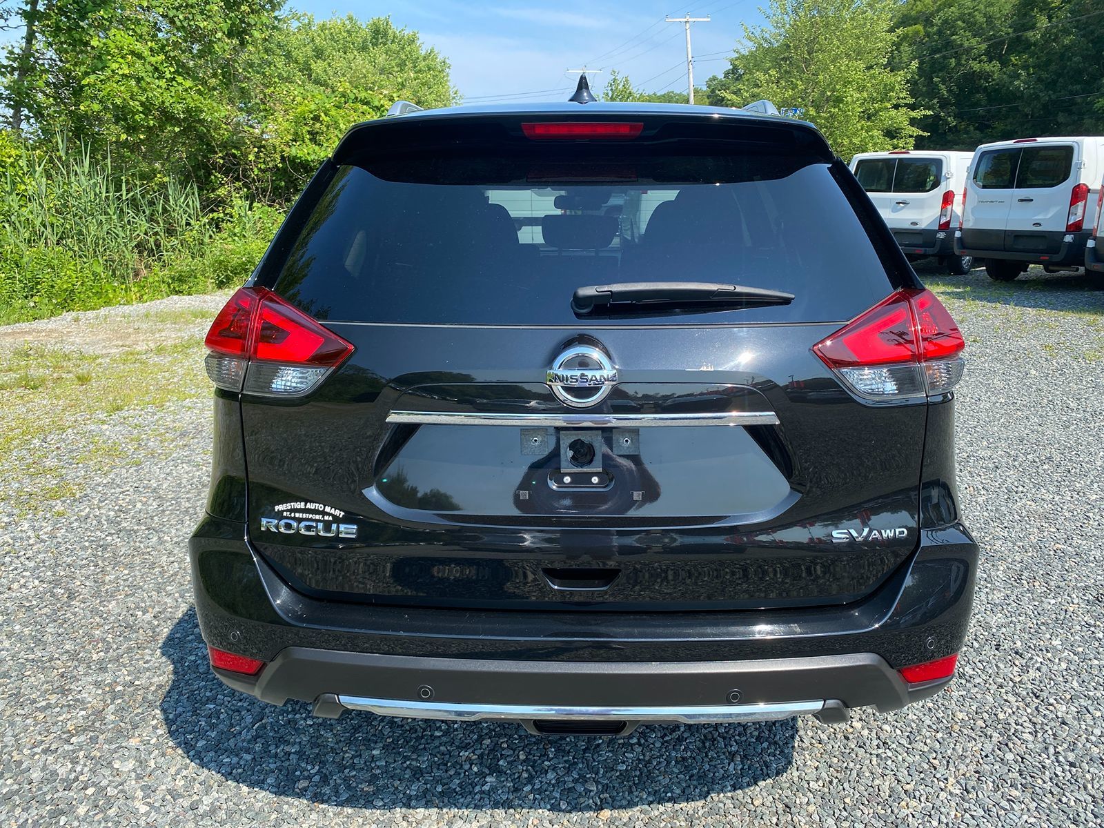 2020 Nissan Rogue SV 10