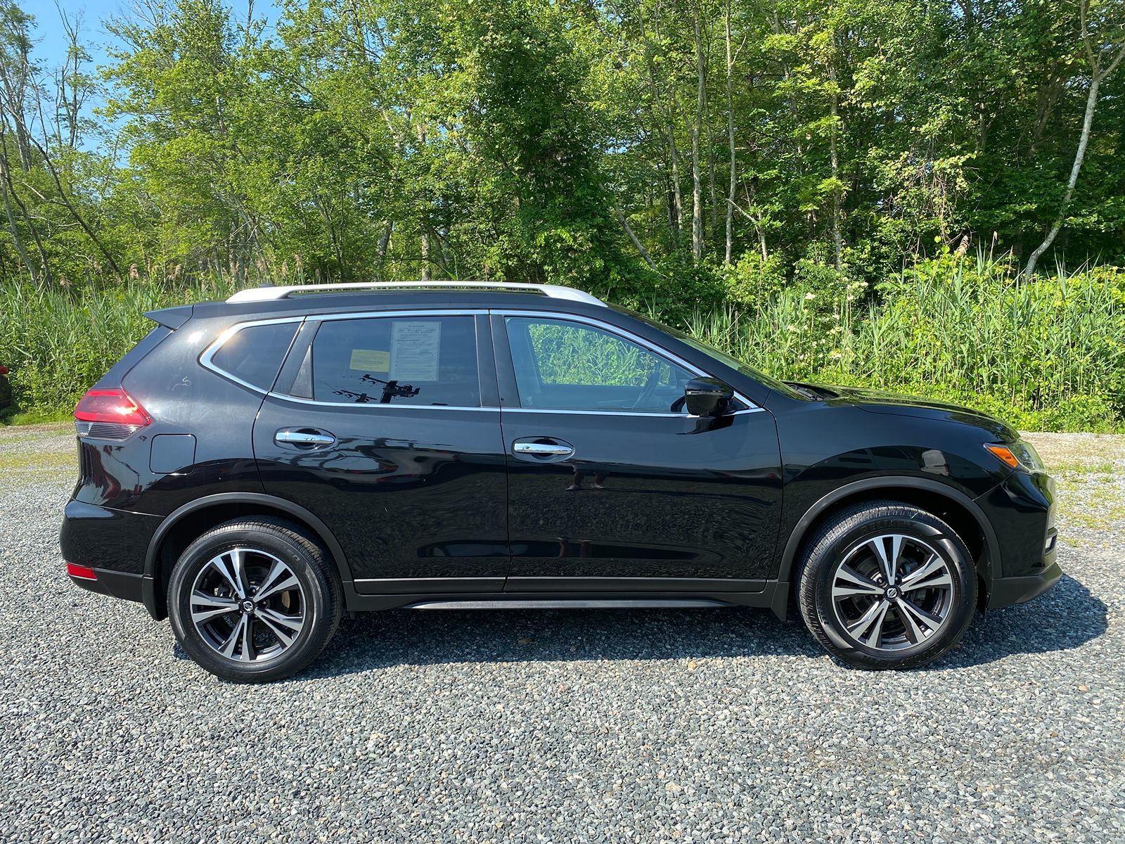 2020 Nissan Rogue SV 6