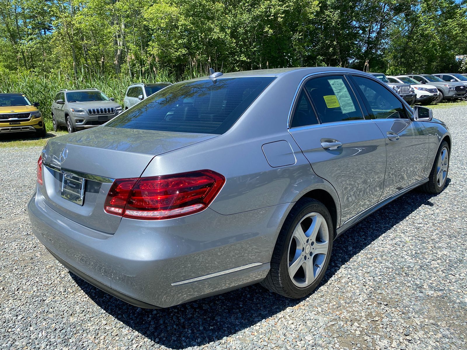 2014 Mercedes-Benz E 350 Luxury Sedan 3