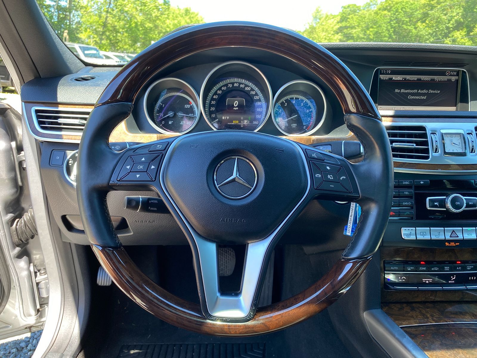 2014 Mercedes-Benz E 350 Luxury Sedan 15