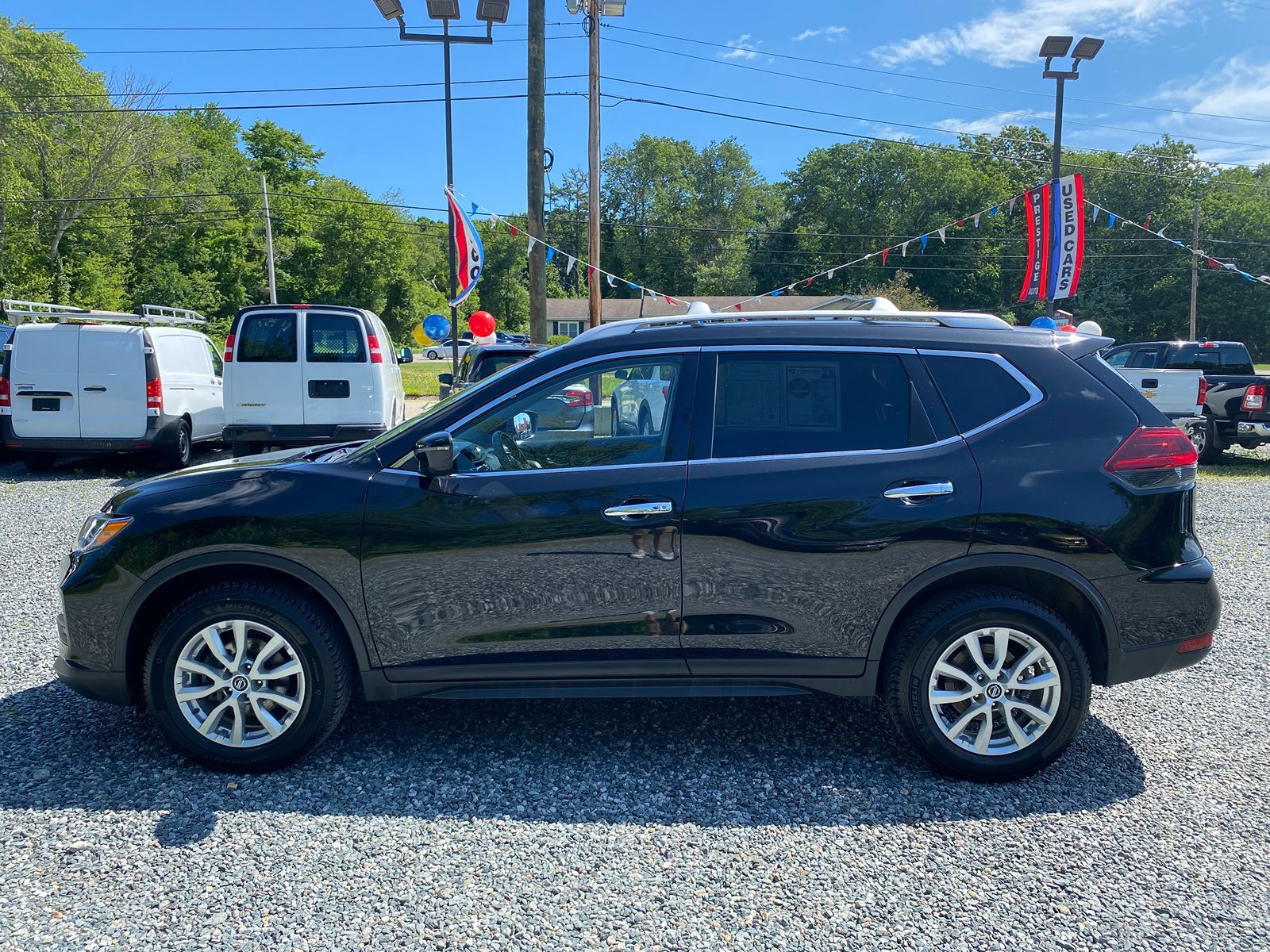 2020 Nissan Rogue SV 7