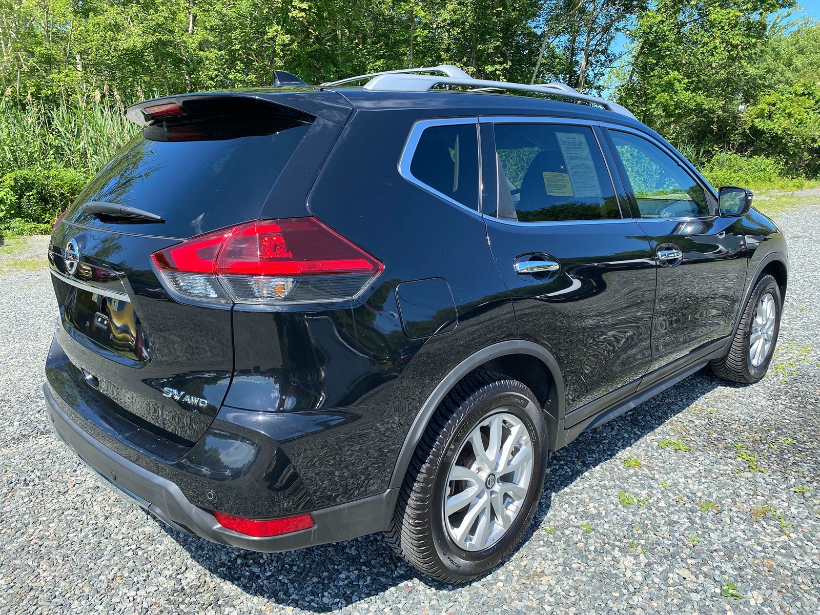 2020 Nissan Rogue SV 3