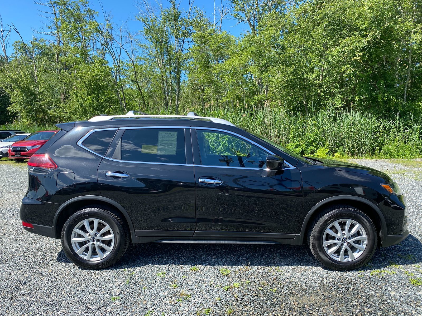 2020 Nissan Rogue SV 6