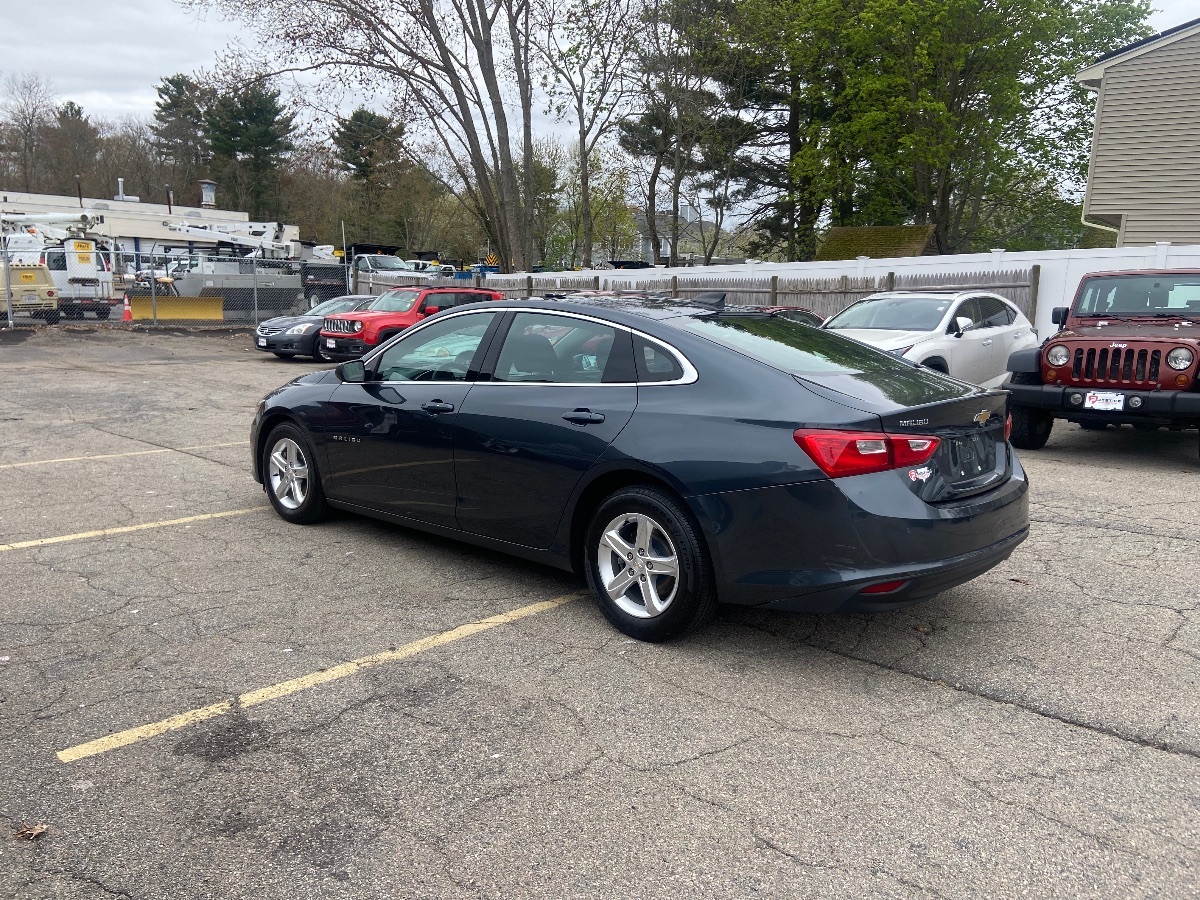 2021 Chevrolet Malibu LS 6