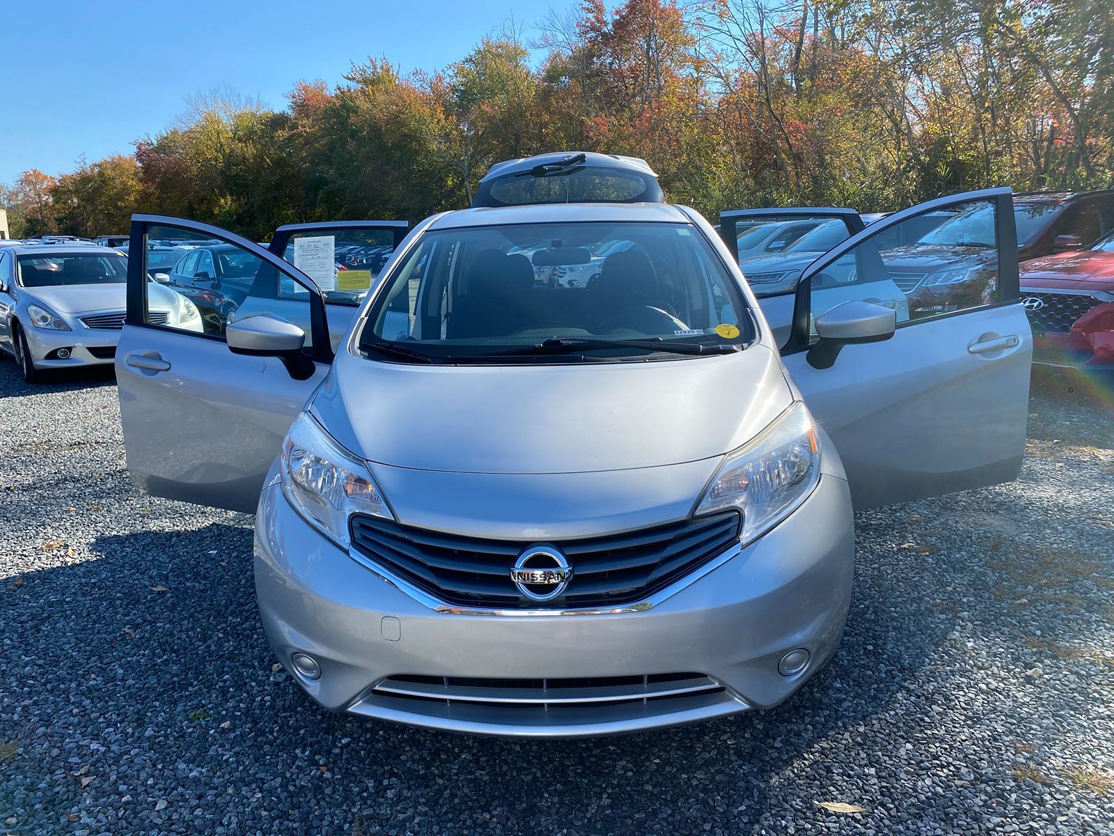 2016 Nissan Versa Note SV 29