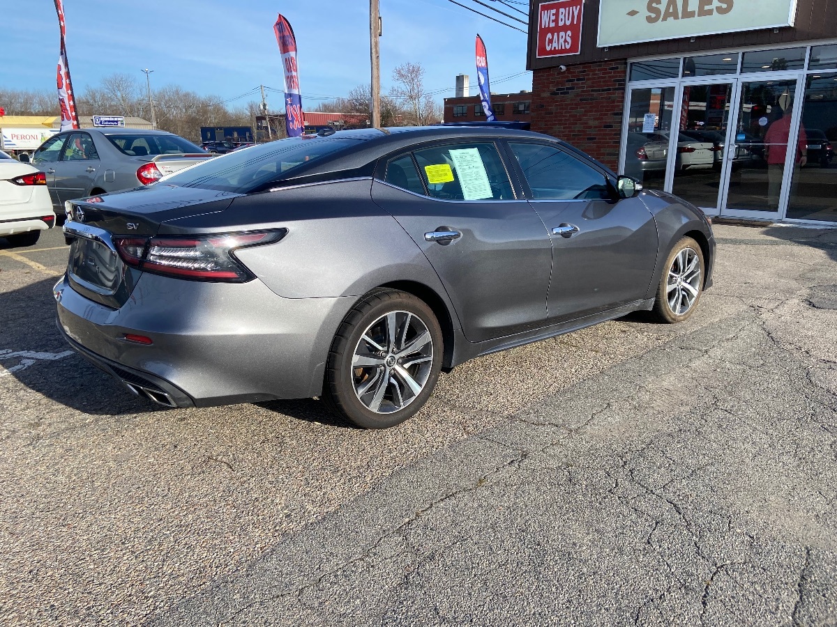 2019 Nissan Maxima SV 4