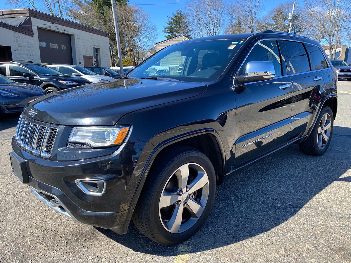 2016 Jeep Grand Cherokee Overland 3