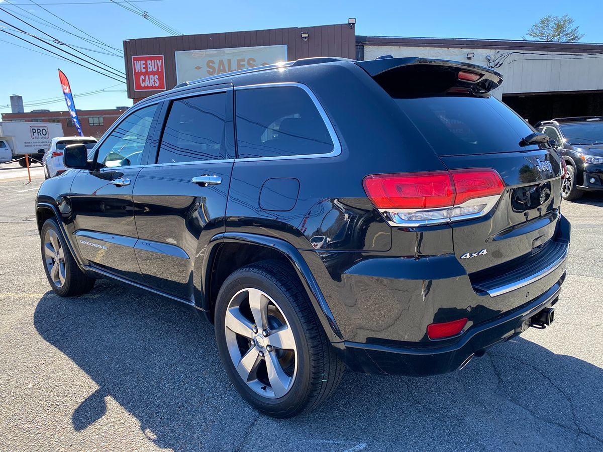 2016 Jeep Grand Cherokee Overland 5