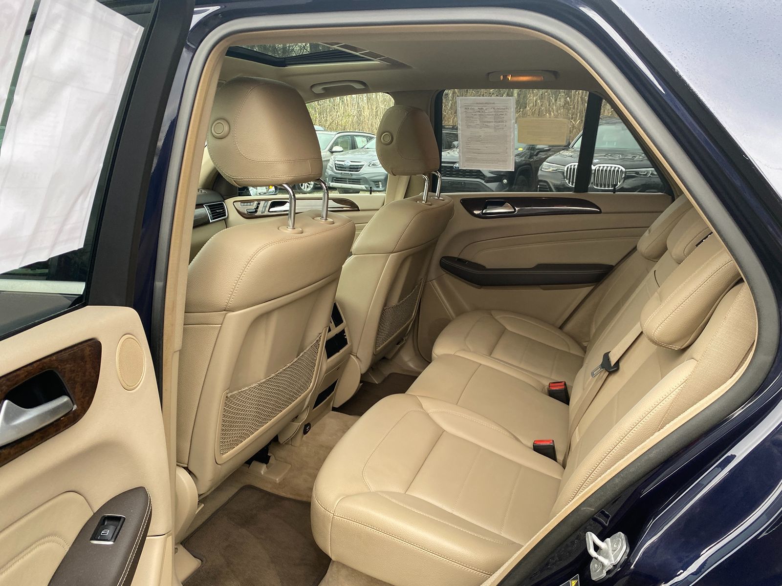 2012 Mercedes-Benz ML 350 SUV 23