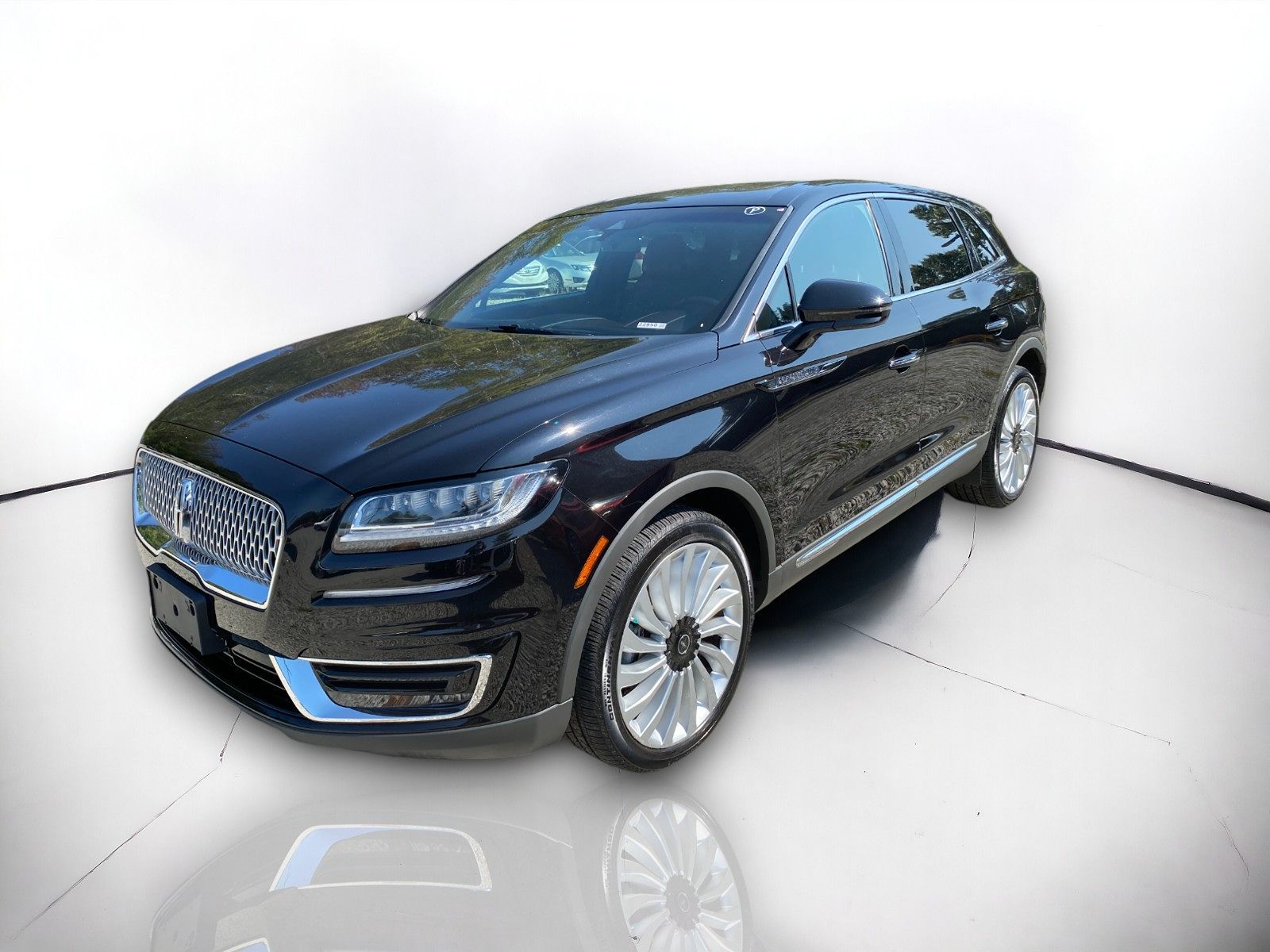 2019 Lincoln Nautilus Black Label 2