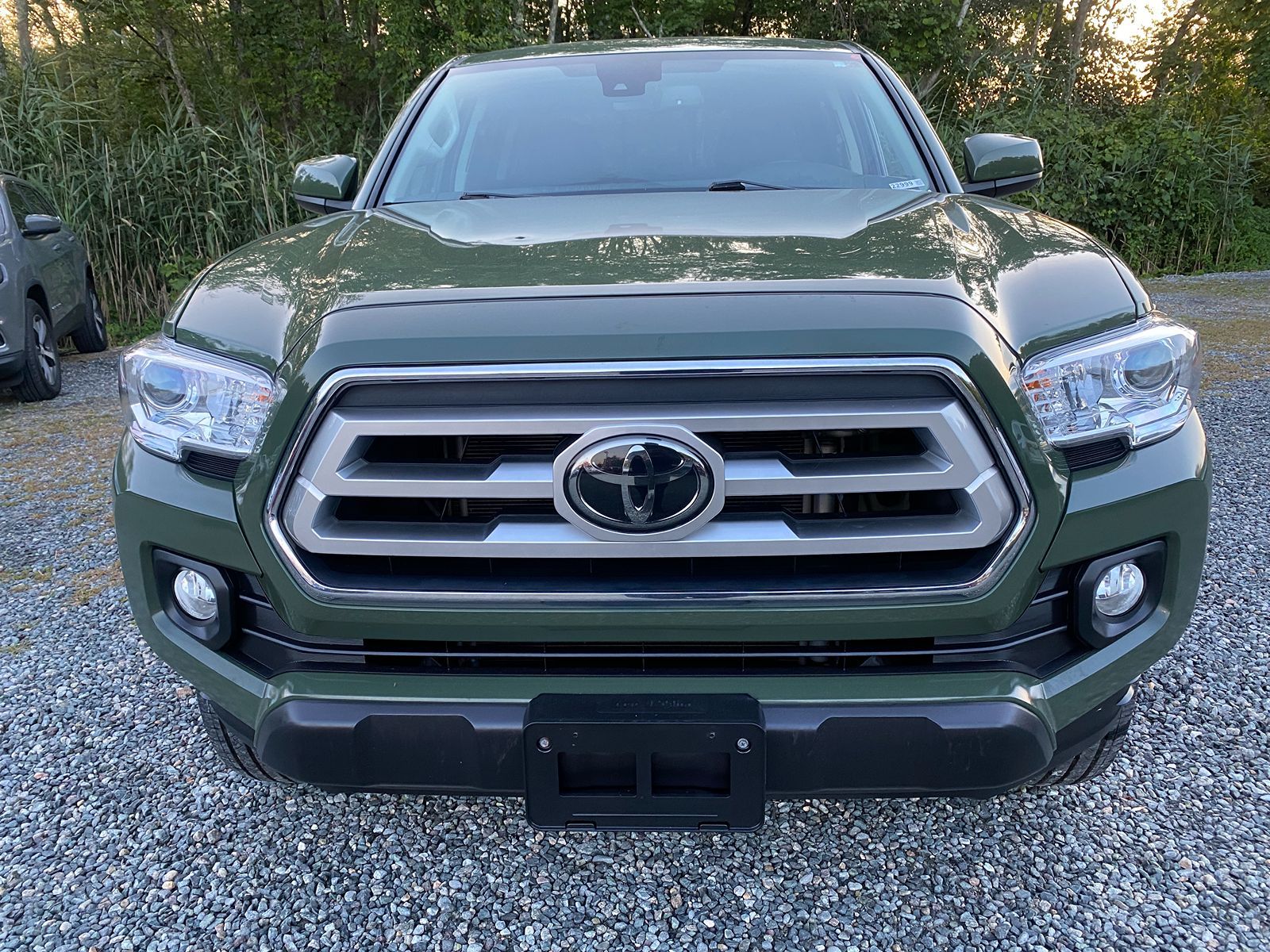 2021 Toyota Tacoma 4WD SR 8