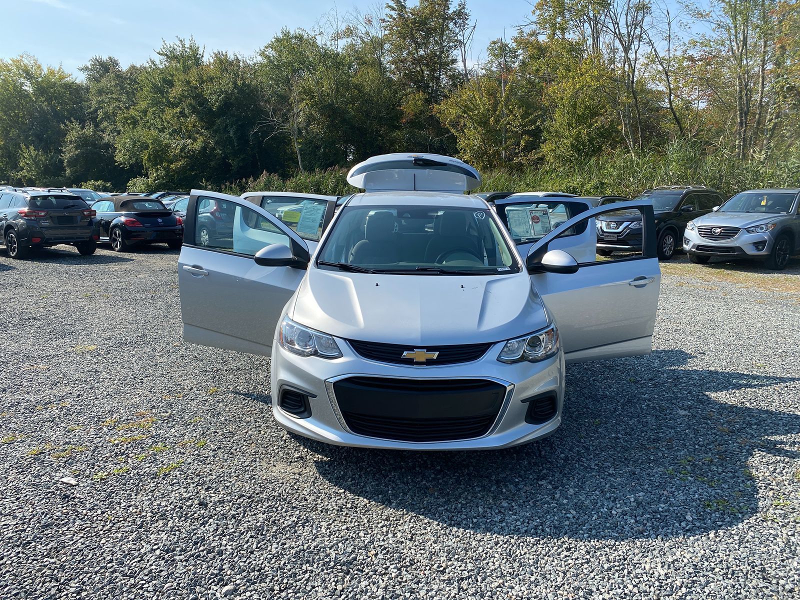 2020 Chevrolet Sonic LT 32