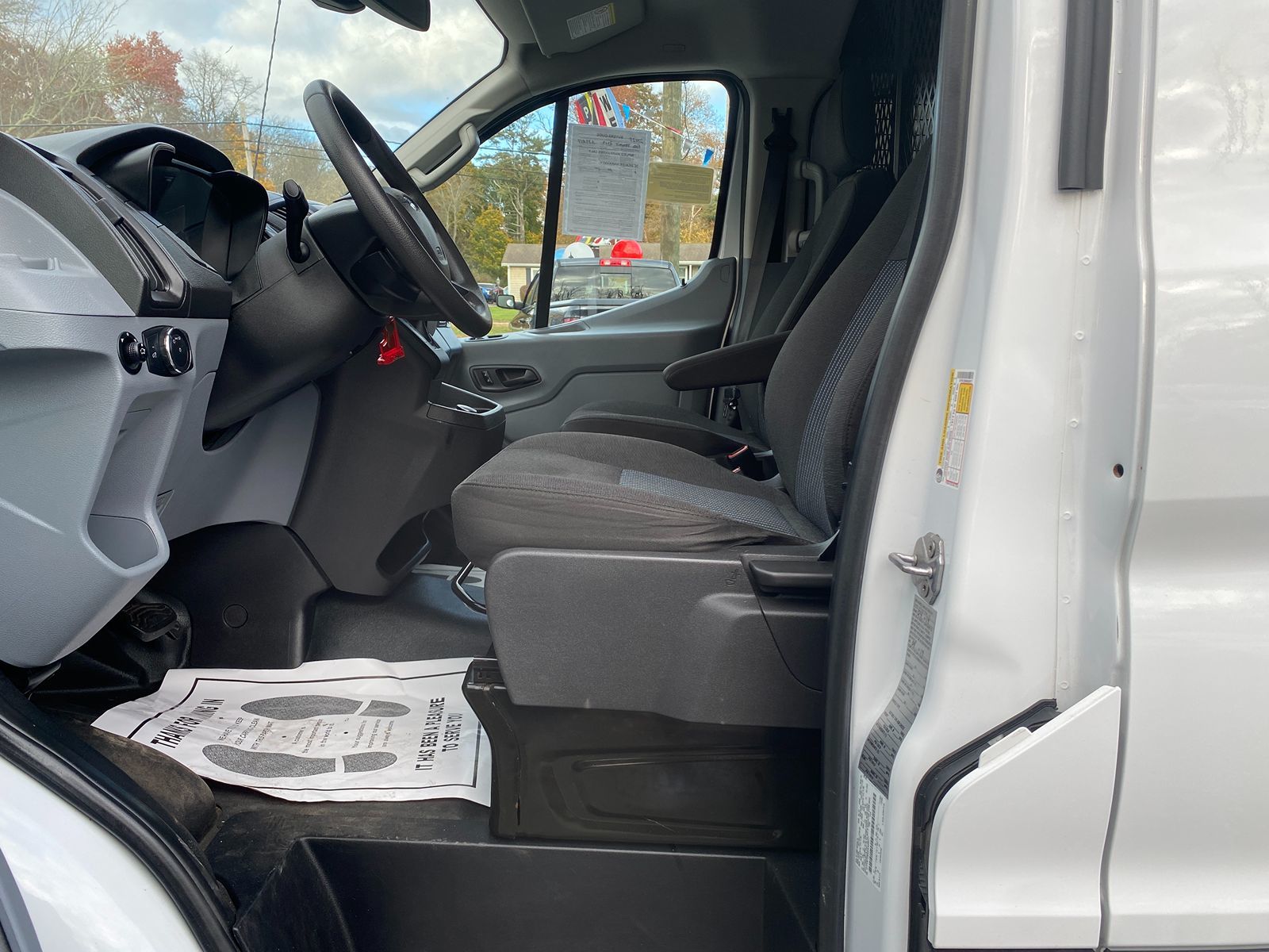 2019 Ford Transit Van  11