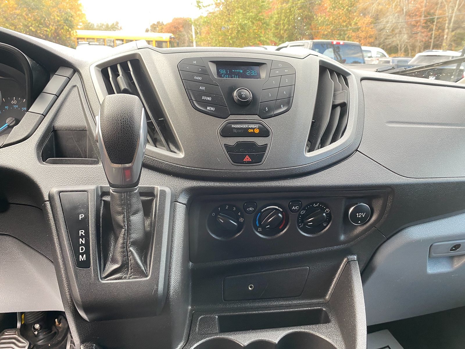 2019 Ford Transit Van  17