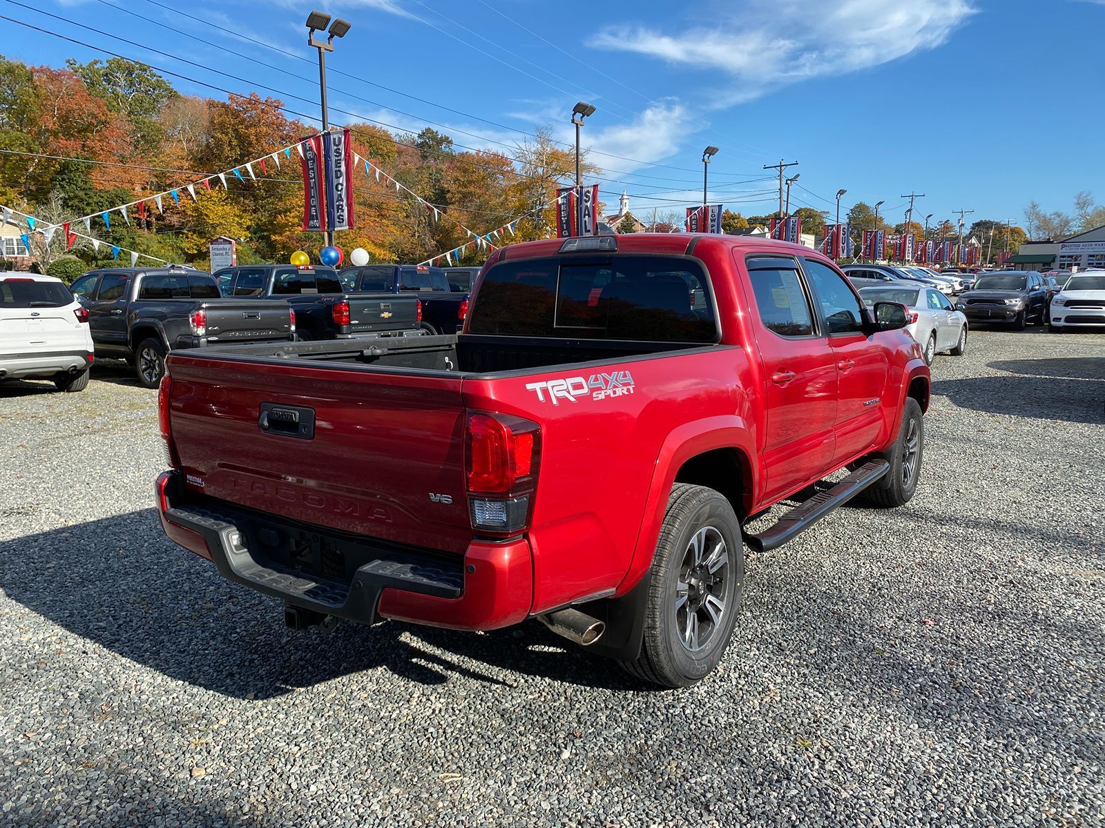 2018 Toyota Tacoma SR 8