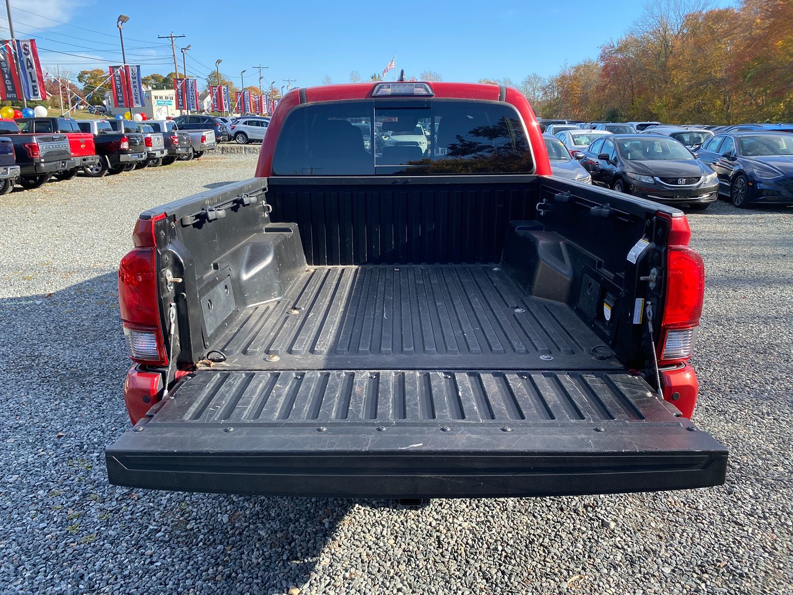 2018 Toyota Tacoma SR 26