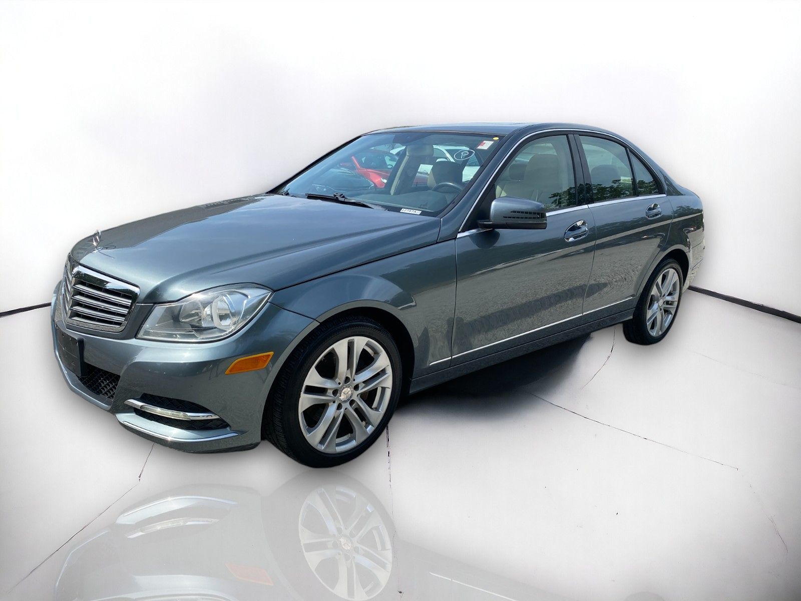 2012 Mercedes-Benz C 300 Luxury Sedan 2