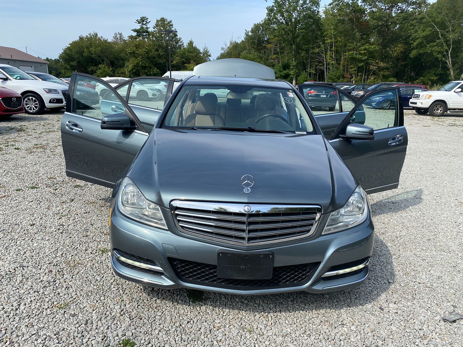 2012 Mercedes-Benz C 300 Luxury Sedan 27