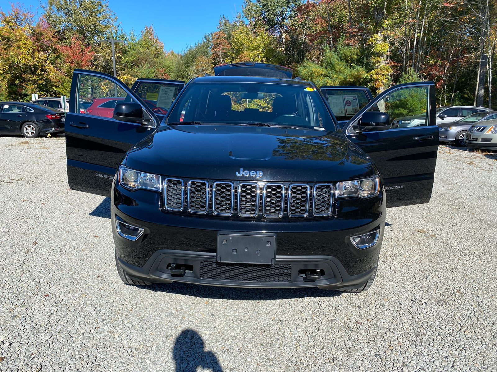 2021 Jeep Grand Cherokee Laredo E 28