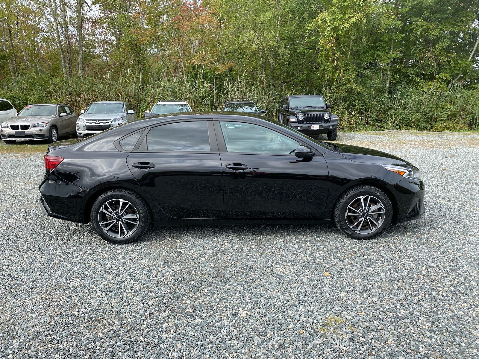 2022 Kia Forte LXS 8