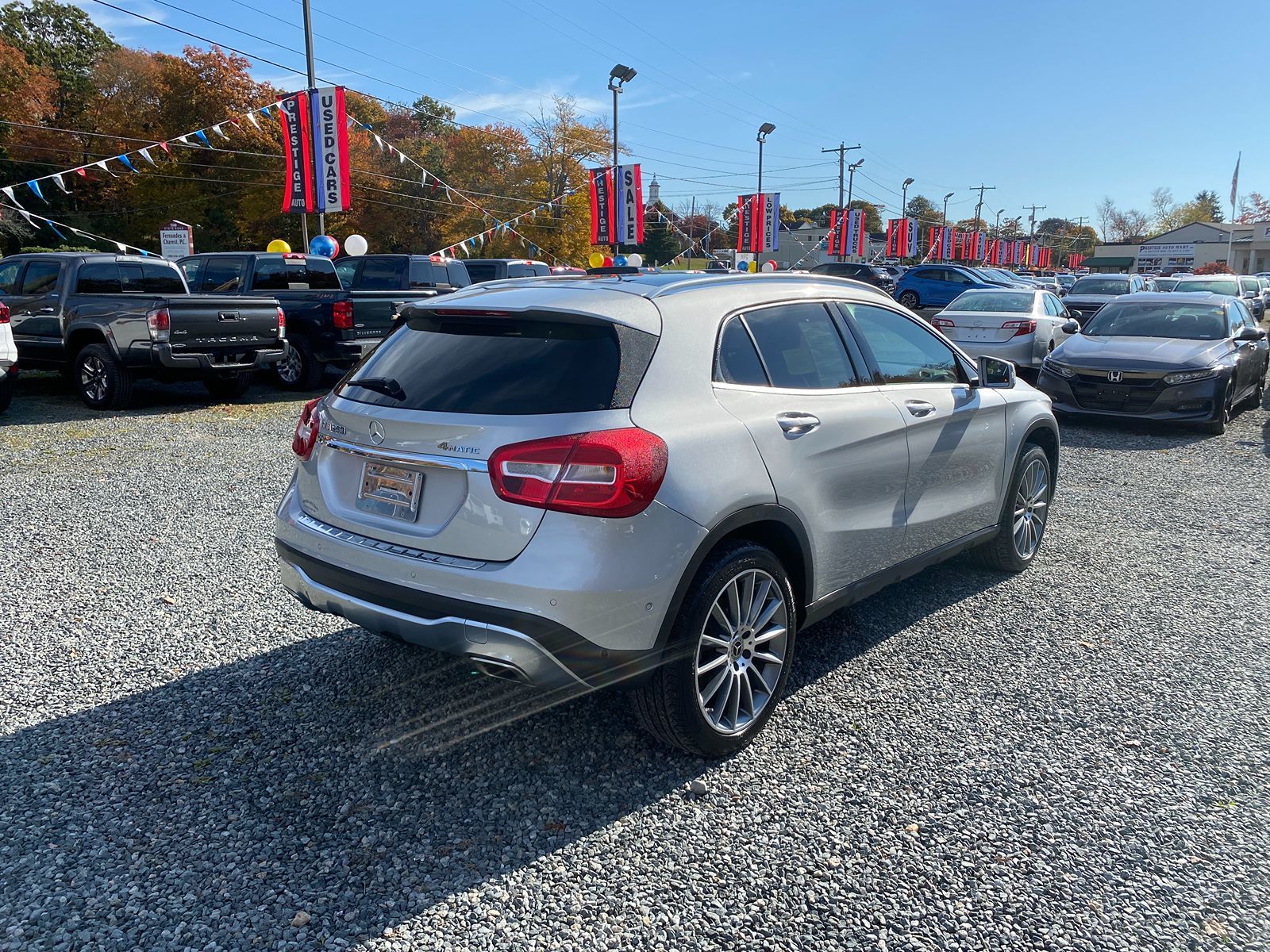 2018 Mercedes-Benz GLA 250 4MATIC SUV 8