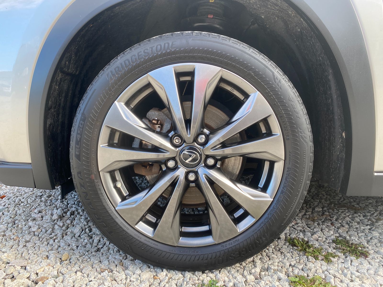 2019 Lexus UX 250h F SPORT AWD 31