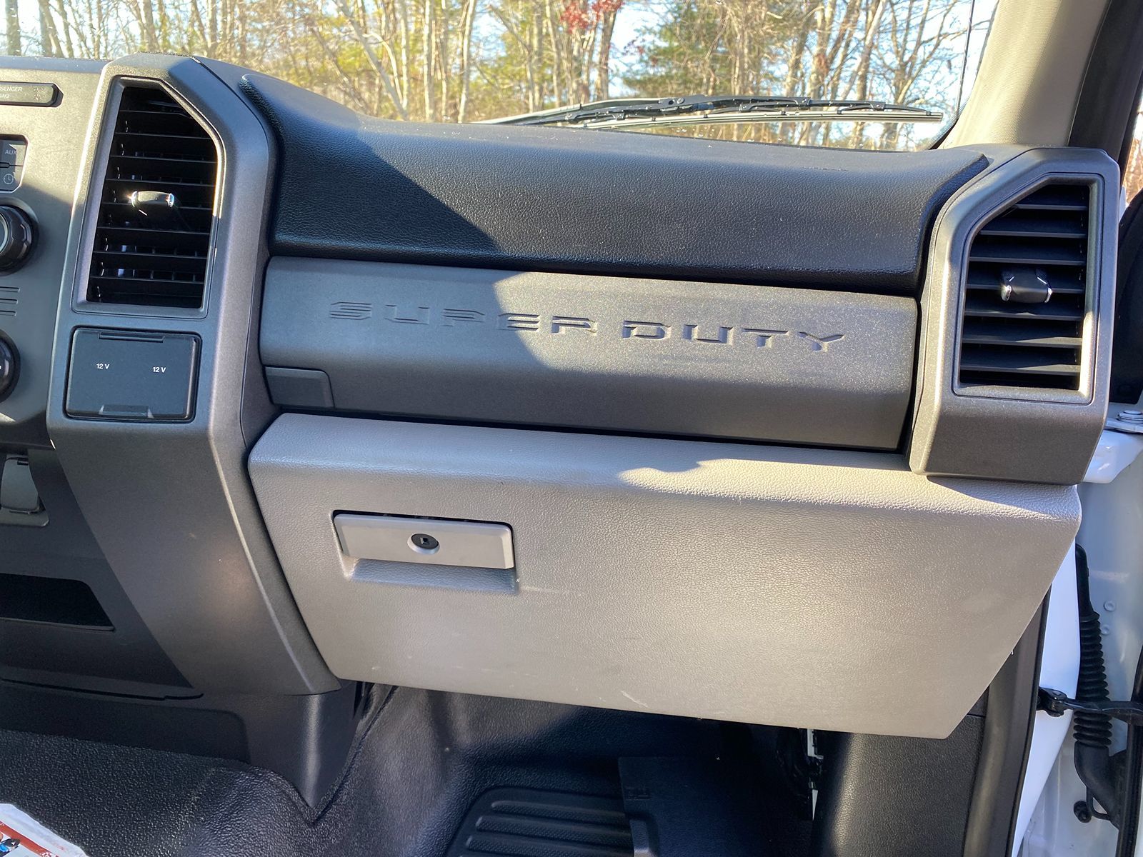 2018 Ford Super Duty F-250 SRW XL 24