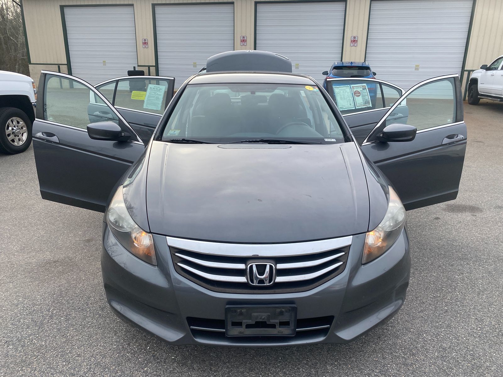 2012 Honda Accord Sdn LX 28