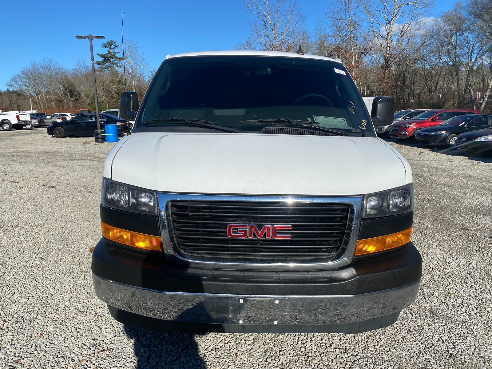 2020 GMC Savana Cargo Van  3