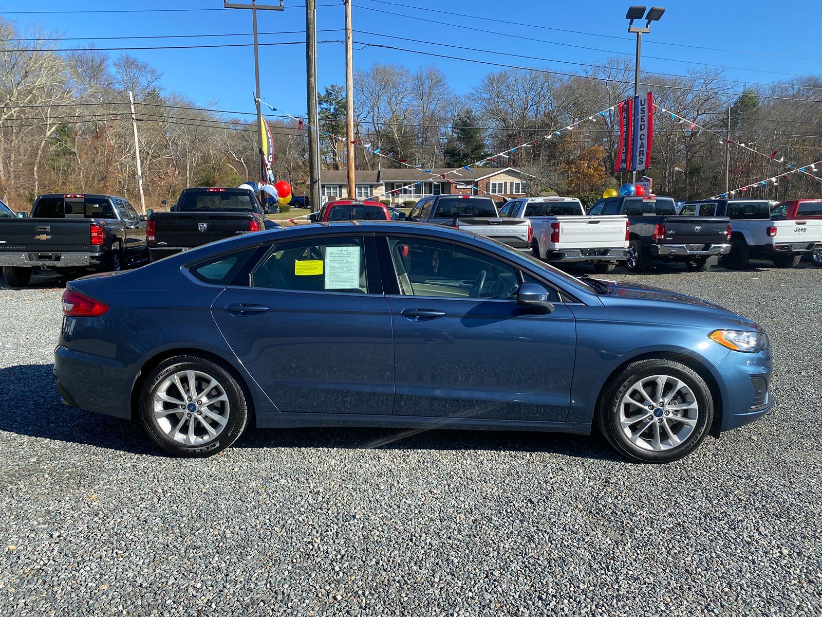 2019 Ford Fusion SE 4