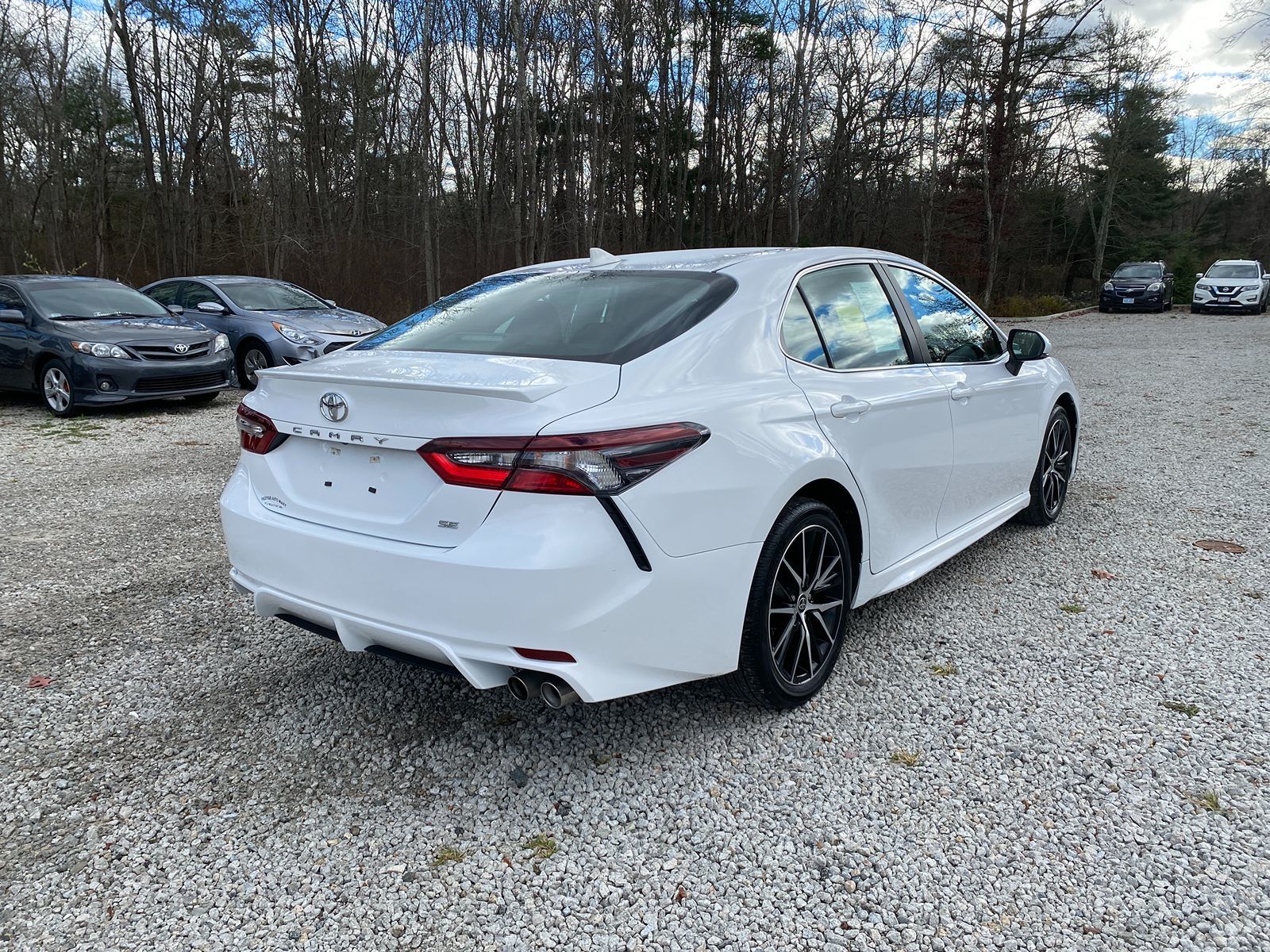 2024 Toyota Camry SE 8