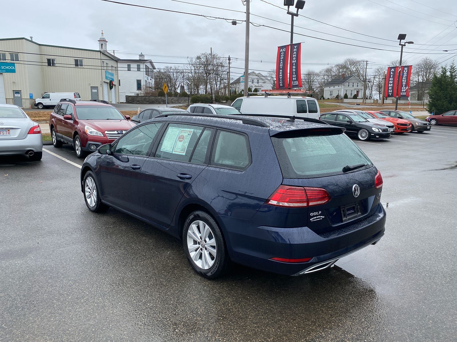 2018 Volkswagen Golf SportWagen S 8