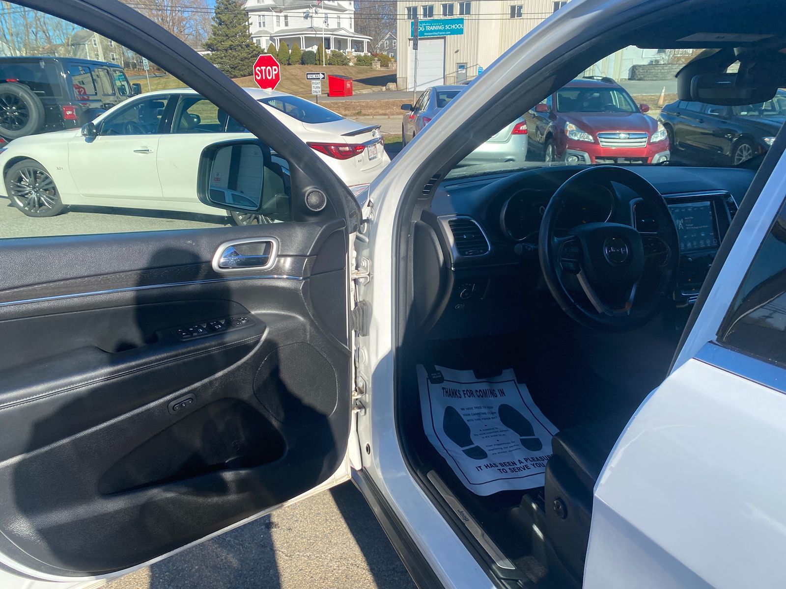 2018 Jeep Grand Cherokee Limited 10