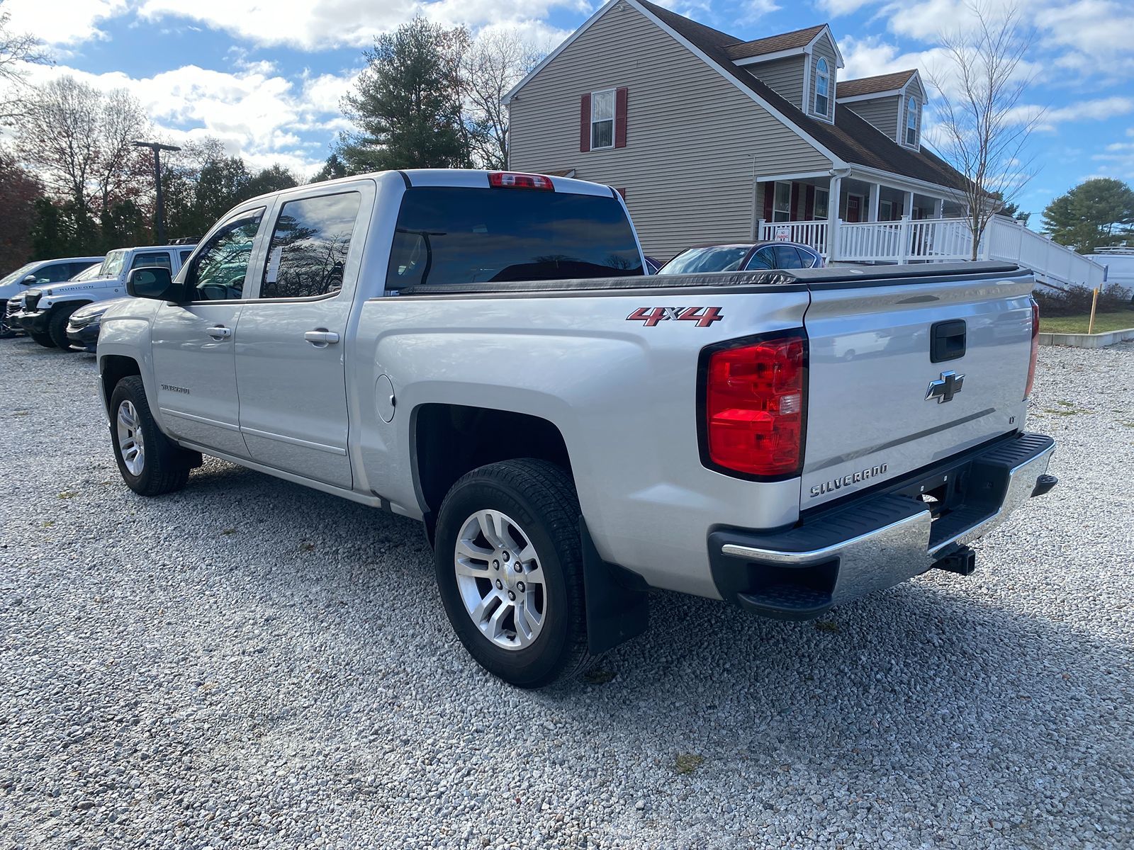 2018 Chevrolet Silverado 1500 LT 8