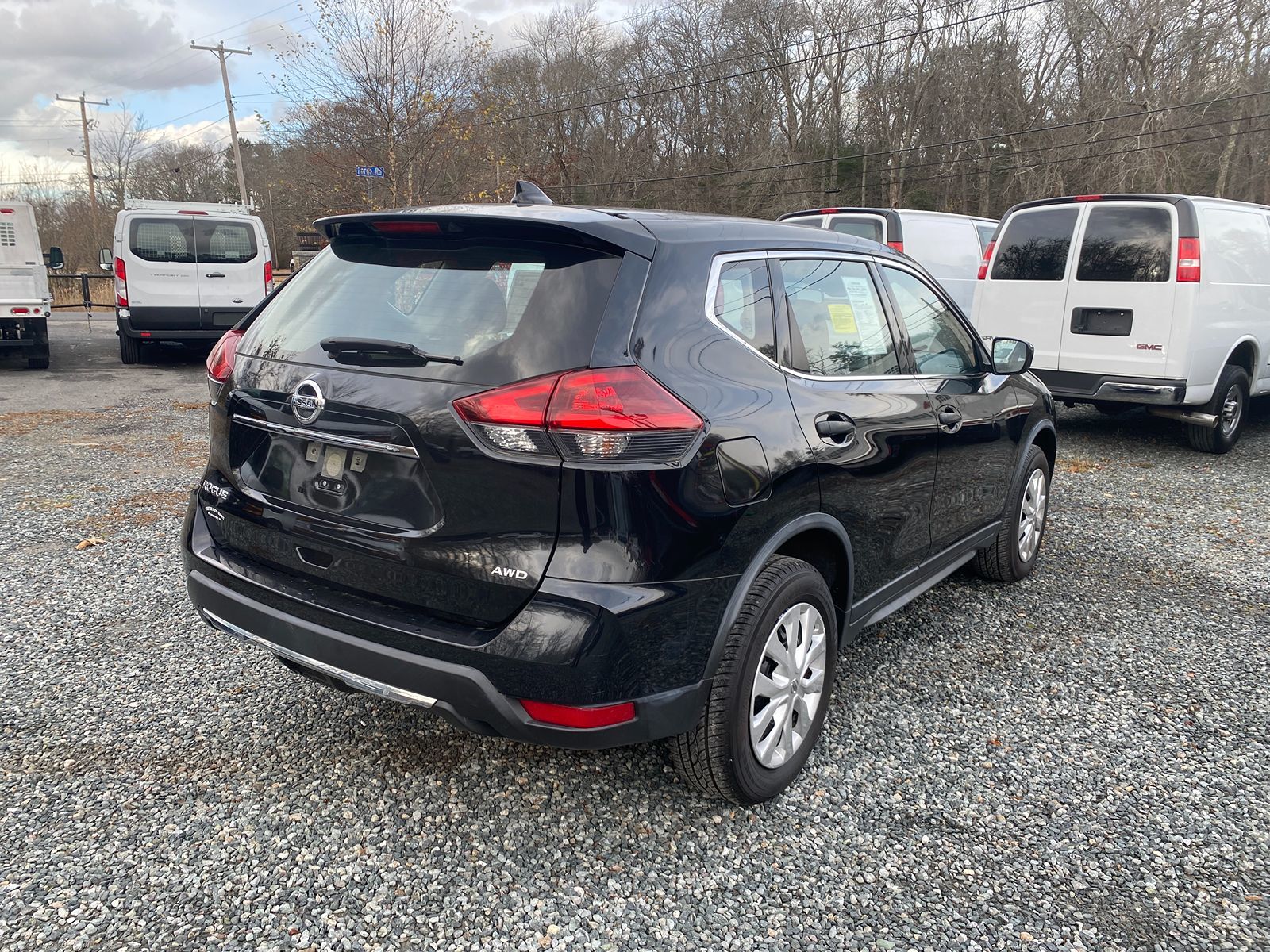 2020 Nissan Rogue S 5