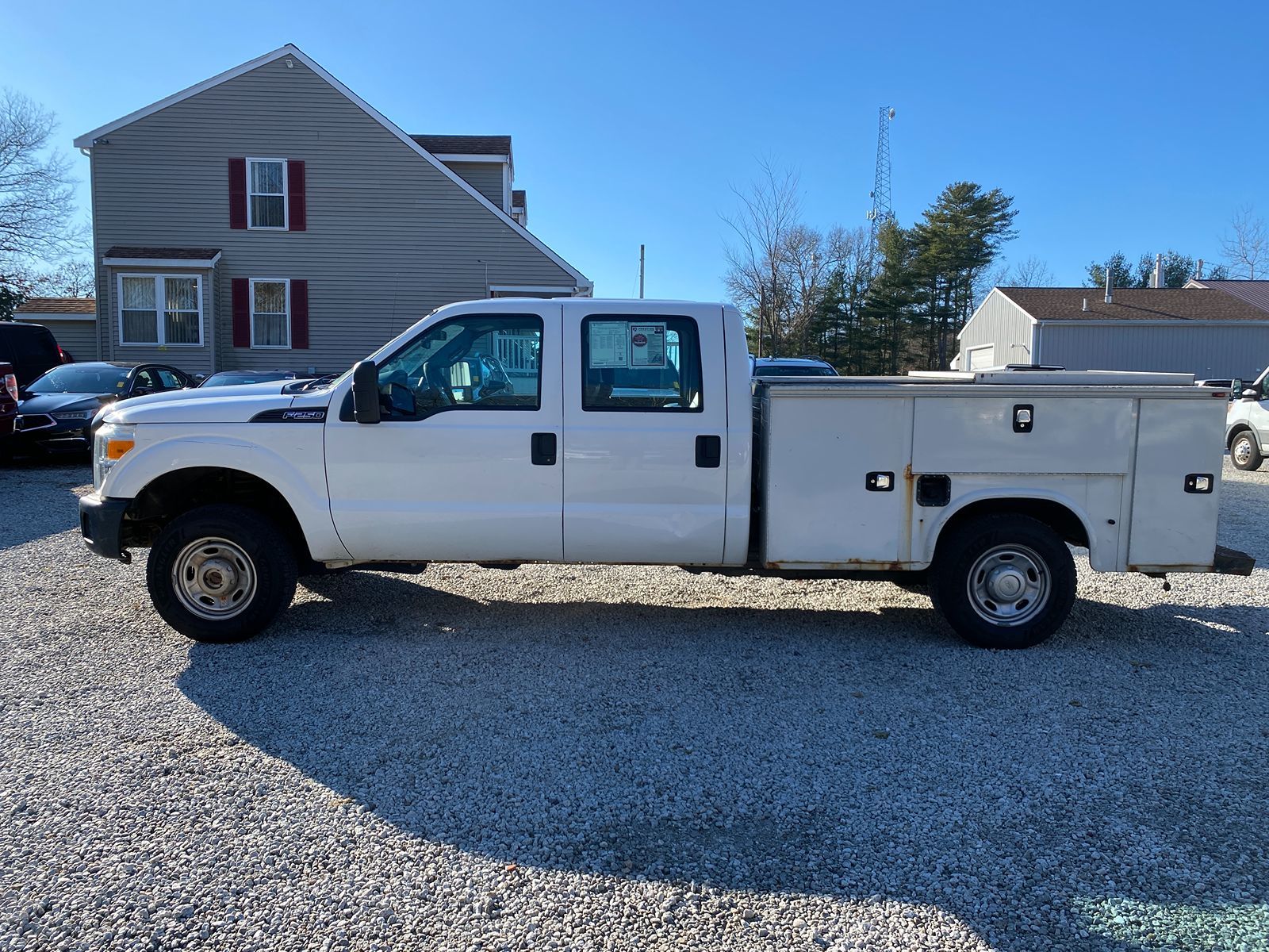 2015 Ford Super Duty F-250 SRW XL 9