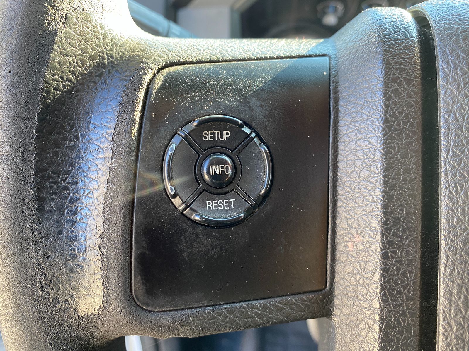 2015 Ford Super Duty F-250 SRW XL 16