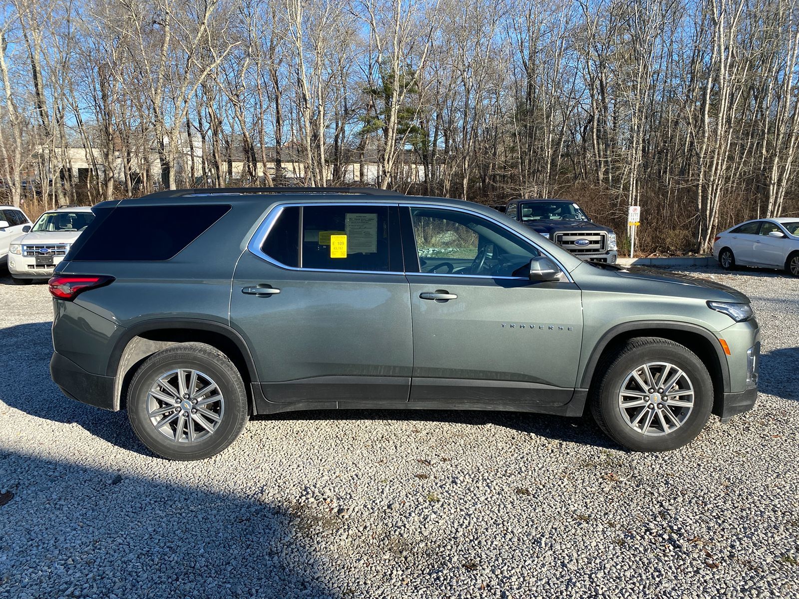 2023 Chevrolet Traverse LT Cloth 4