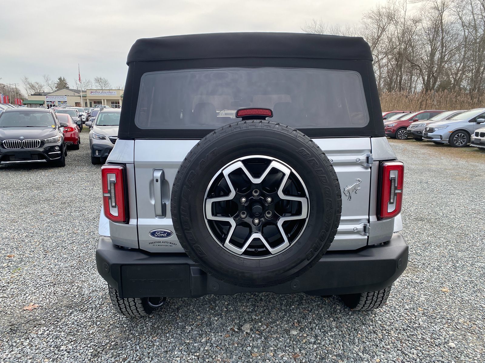 2023 Ford Bronco Outer Banks 6